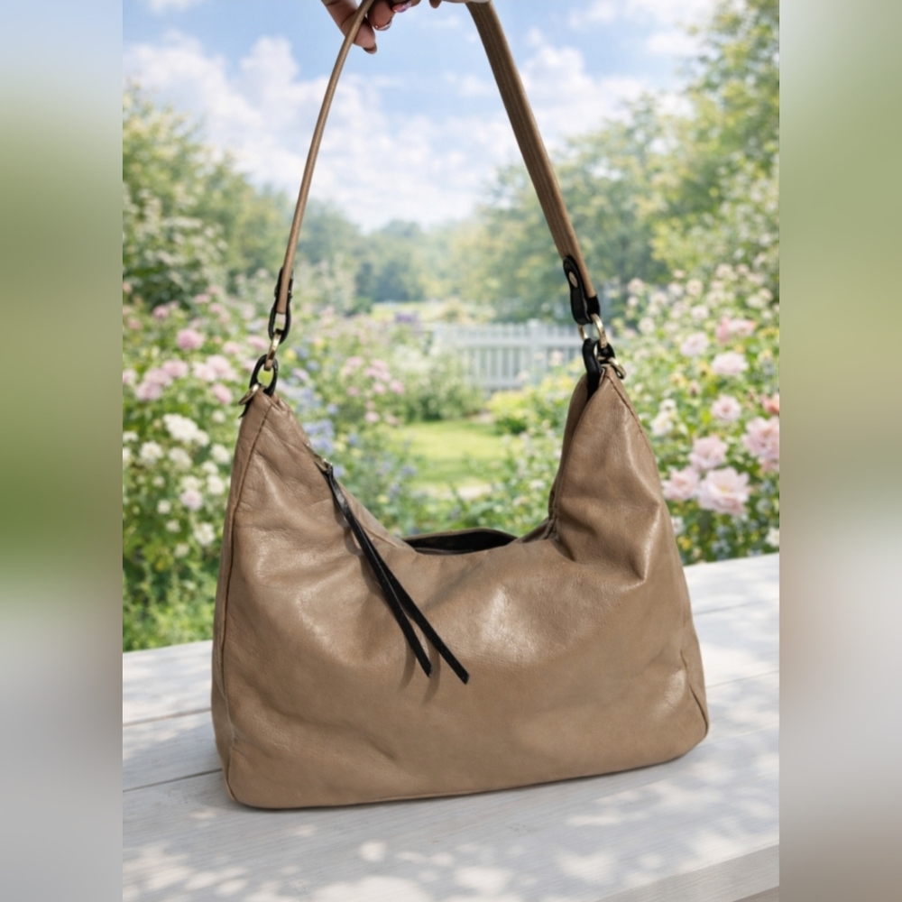 Hobo Delilah Taupe Polished Leather Slouchy Shoulder Bag